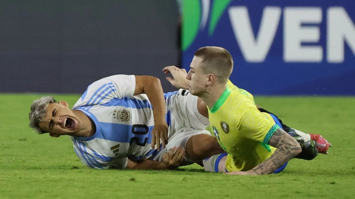 La brutal patada que mandó al hospital a un pibe de la Selección argentina Sub 20: el parte médico
