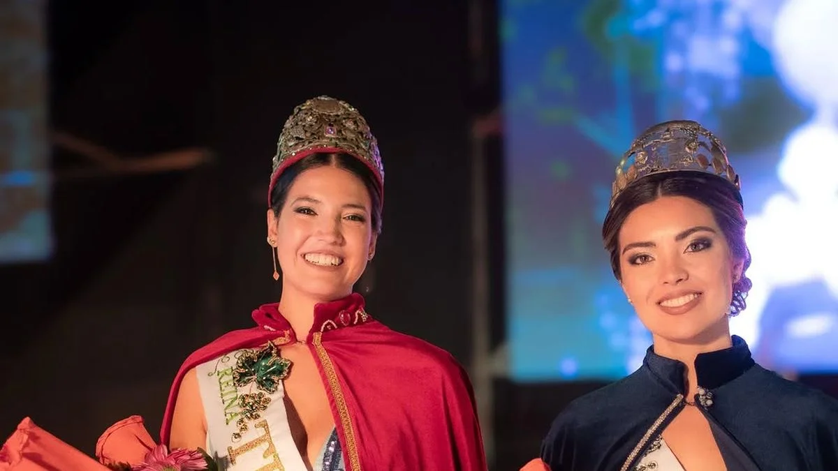 Julieta Renzi y Celina Flores 