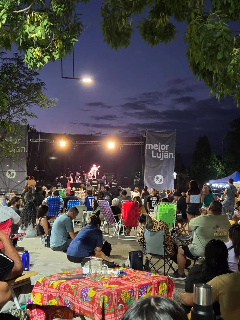 La agenda del verano en Luján llega a plazas distritales. 