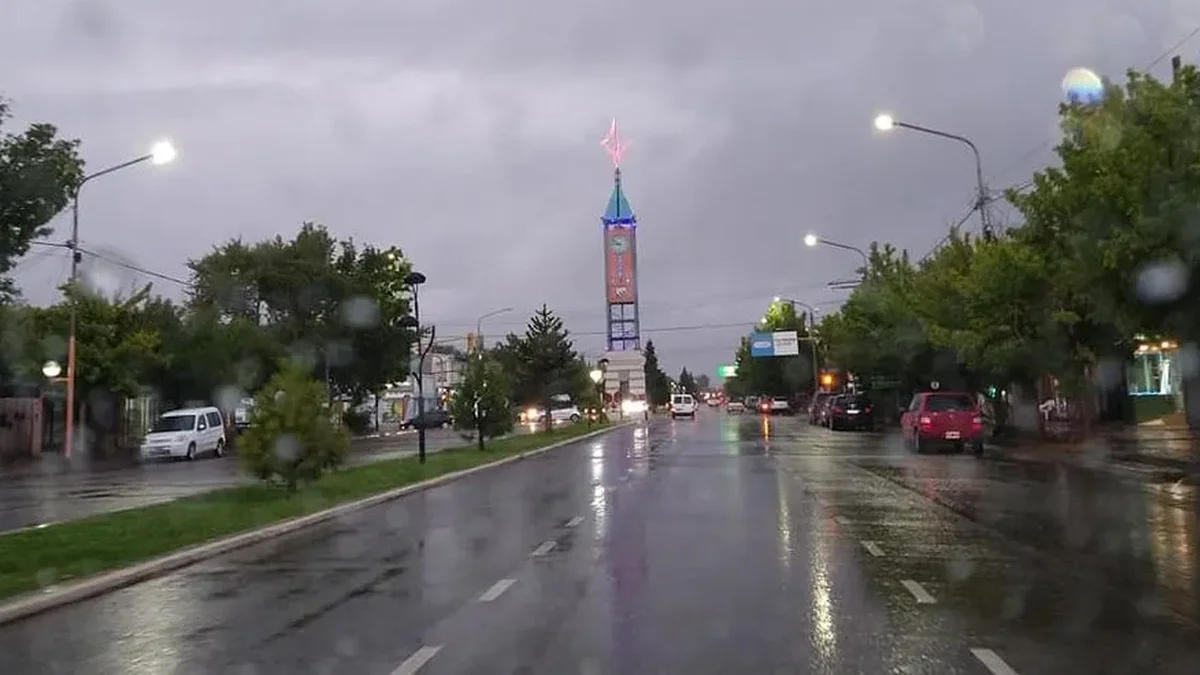 El frente frío se siente en el Sur: temperaturas bajo cero y mucha lluvia