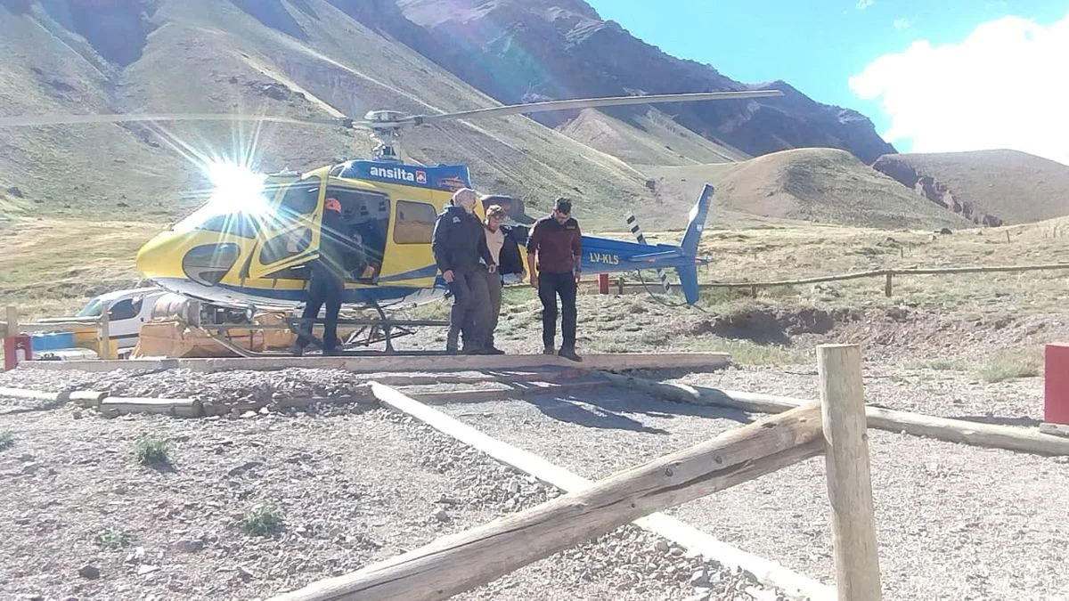 Accidente en el Cerro Aconcagua: un hombre fue evacuado en helicóptero y asistido en Horcones