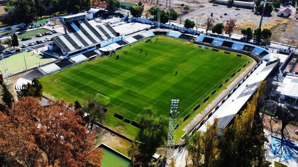 Tras la abrupta salida de Ezequiel Medrán, Gimnasia tiene nuevo entrenador y debutará ante Colón de Santa Fe