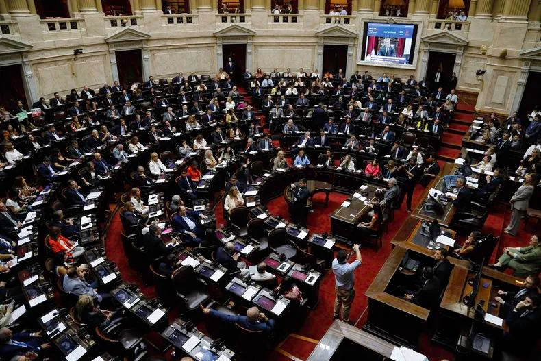 Diputados dieron media sanci&oacute;n al aumento para jubilados.