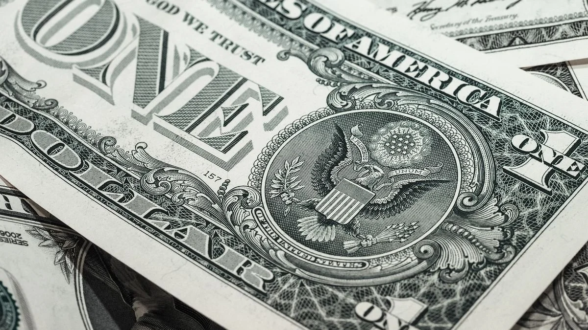 Subió el dólar blue y cerró con el precio más elevado de los últimos cuatro meses