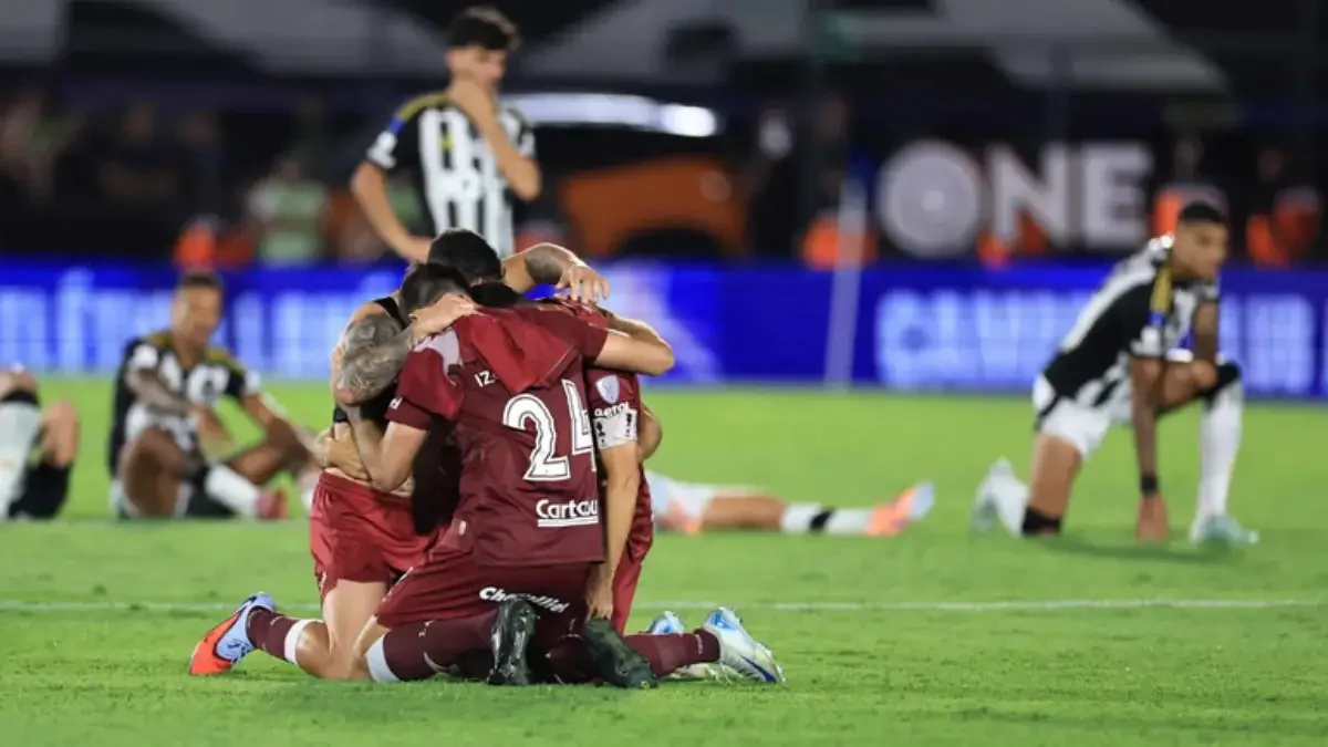 Lanús salió campeón de la Sudamericana por penales en una final para el infarto