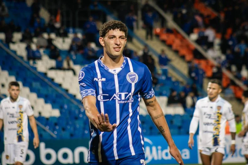 Gonzalo &Aacute;brego podr&iacute;a irse de Godoy Cruz.