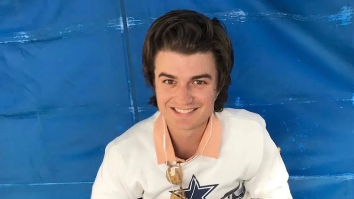 El actor de Stranger Things, Joe Keery visitó La Bombonera