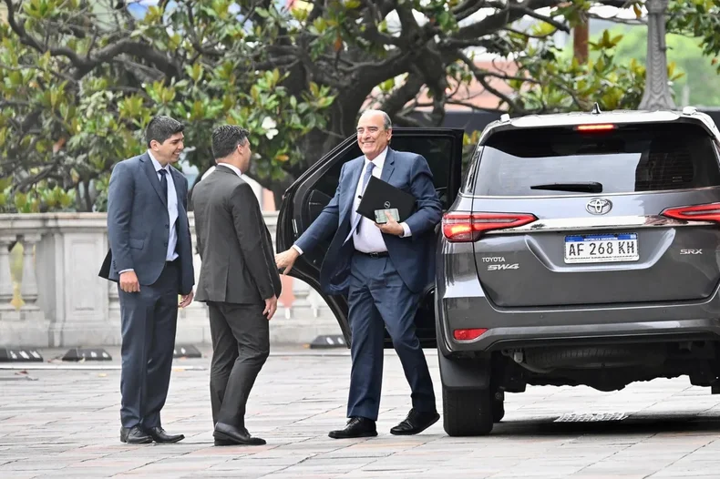 Guillermo Francos, ex Jefe de Gabinete, al llegar a la Casa Rosada.&nbsp;