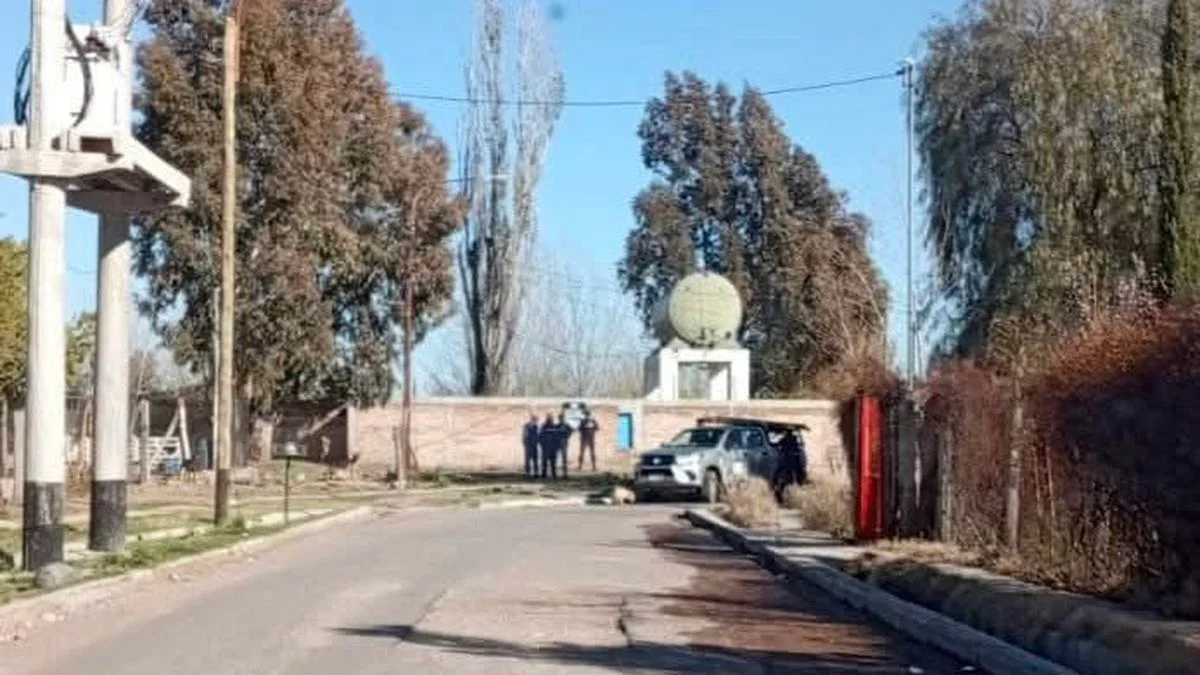 Vecinos sin agua potable hace semanas: se agrava la situación en la Isla del Río Diamante
