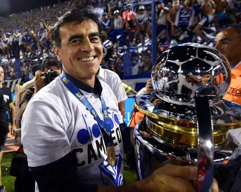 Gustavo Quinteros, a un paso de llegar a Boca.