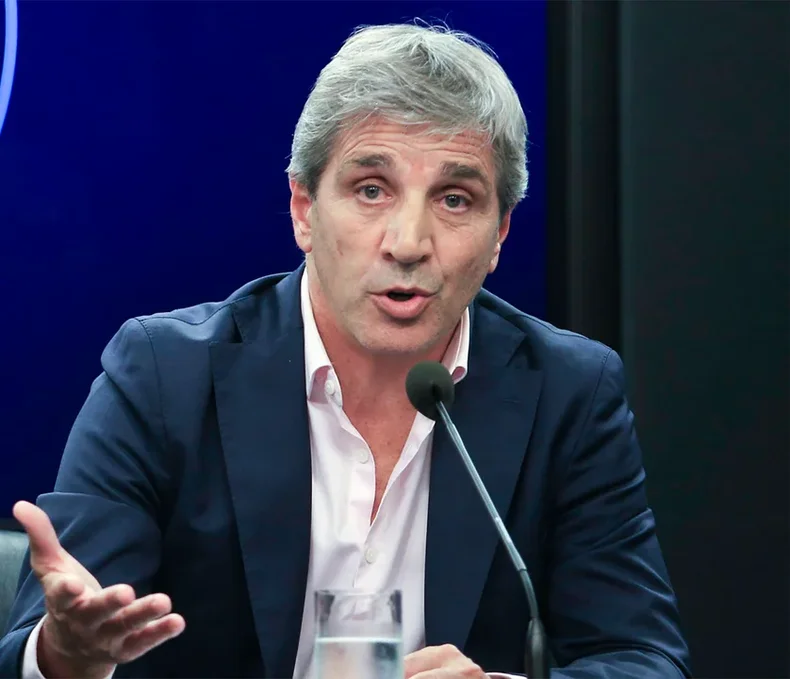 Luis Caputo, ministro de Econom&iacute;a.&nbsp;