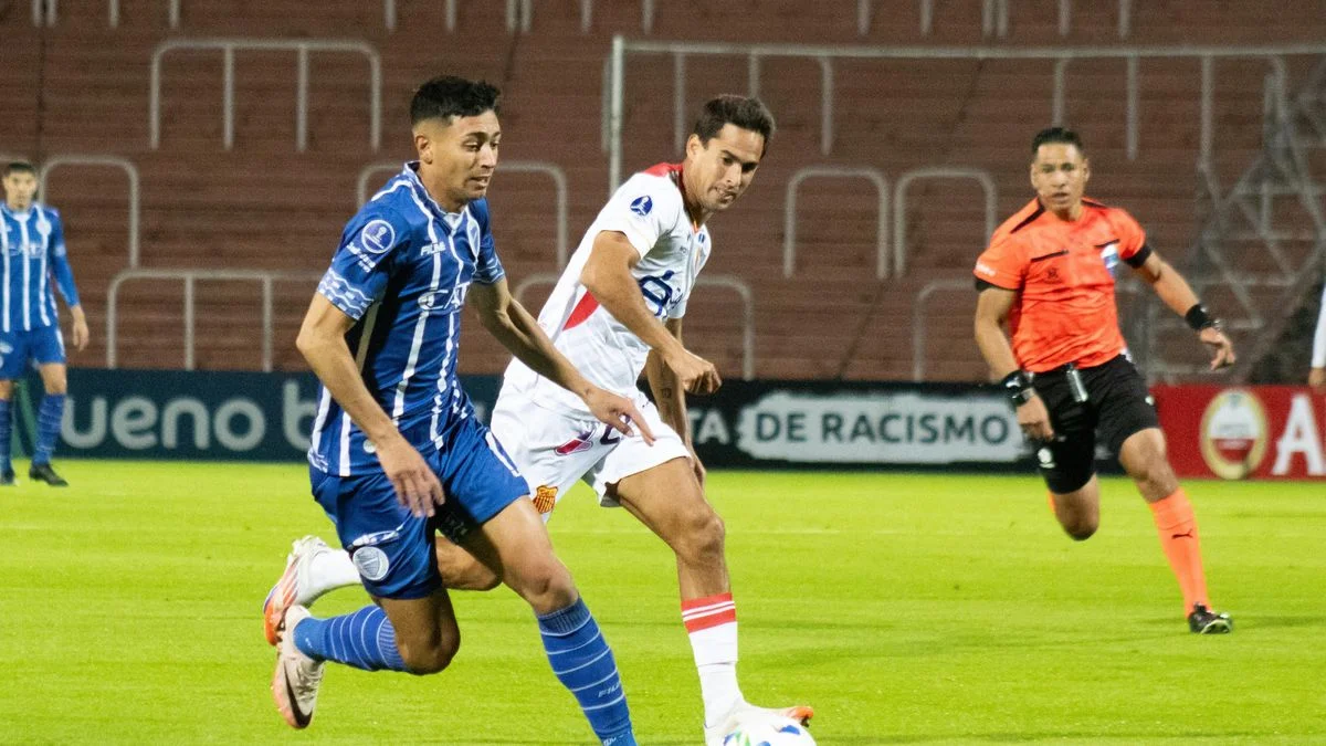 Godoy Cruz se despidió del Malvinas con un empate ante Grau y jugará los octavos de la Copa Sudamericana