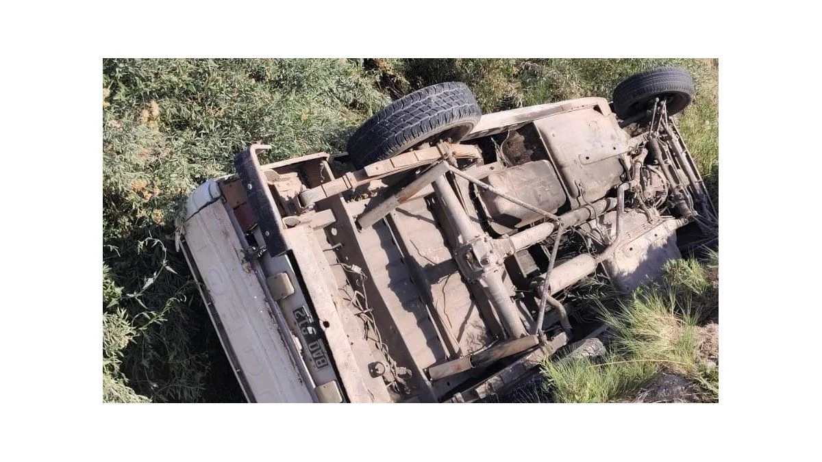 Aparatoso vuelco de una camioneta con siete ocupantes en Guaymallén: sufrieron heridas leves
