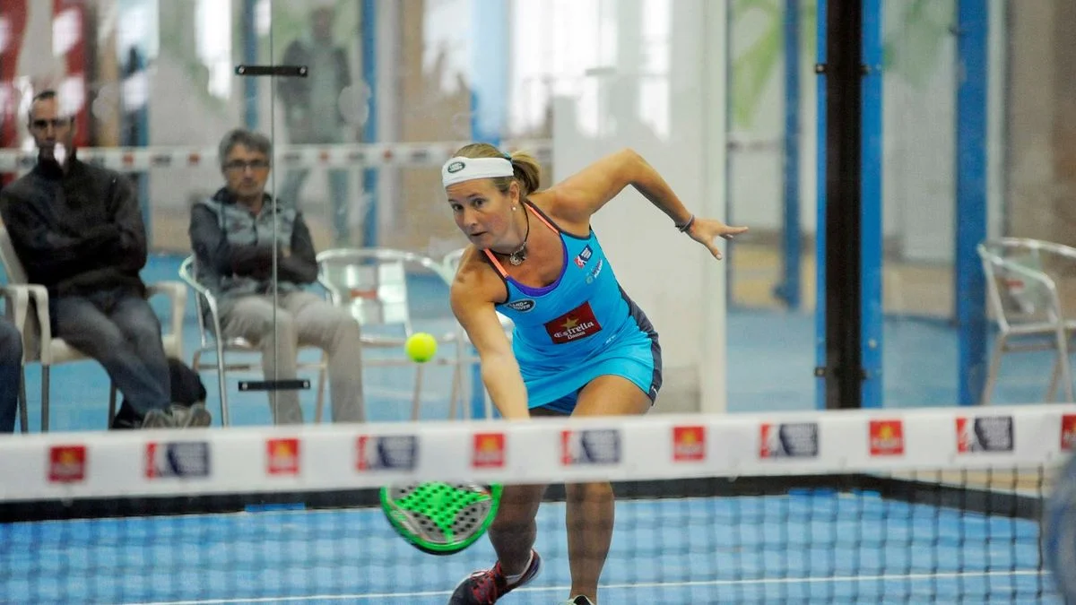 Convocan a un torneo de pádel para mujeres en San Rafael
