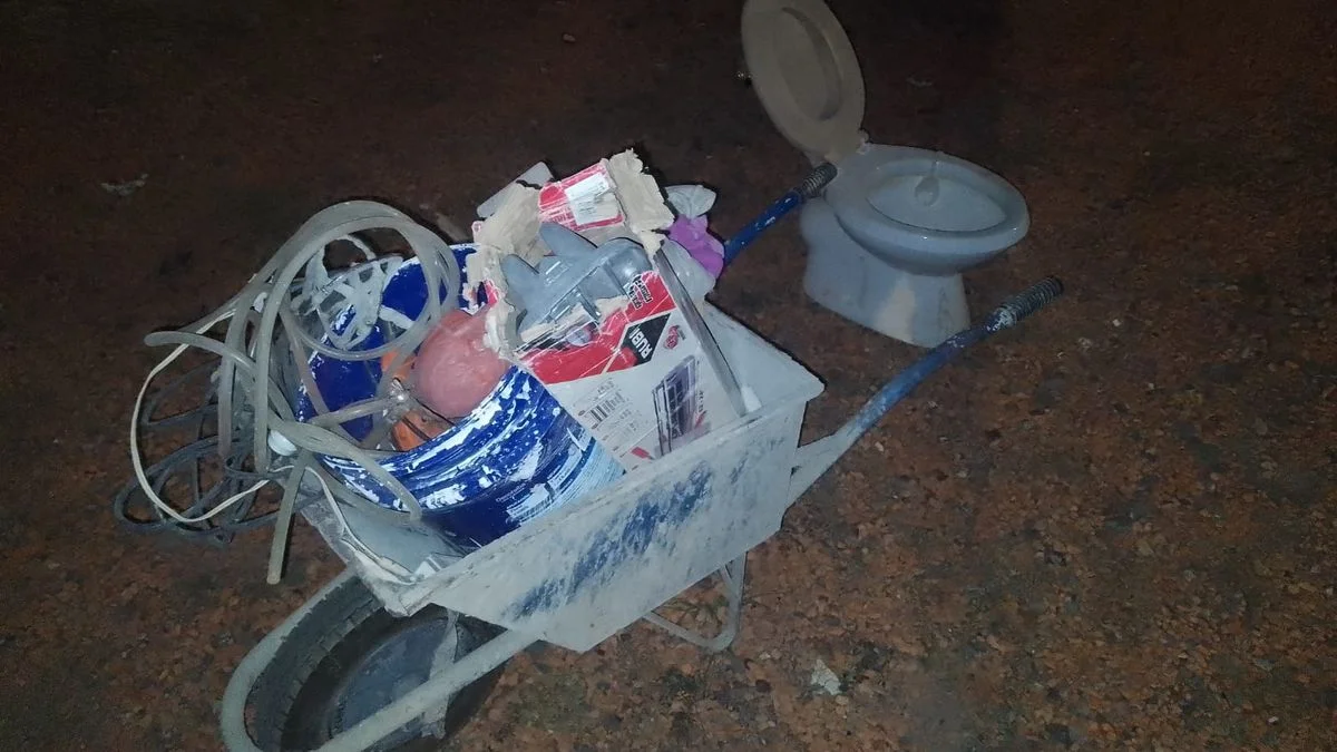 Cinco detenidos y varias armas incautadas en operativos en el Gran Mendoza
