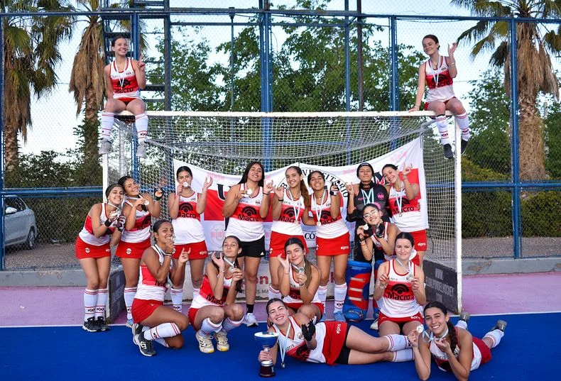 Se disputó el Regional de Clubes de hockey sobre césped en Mendoza.