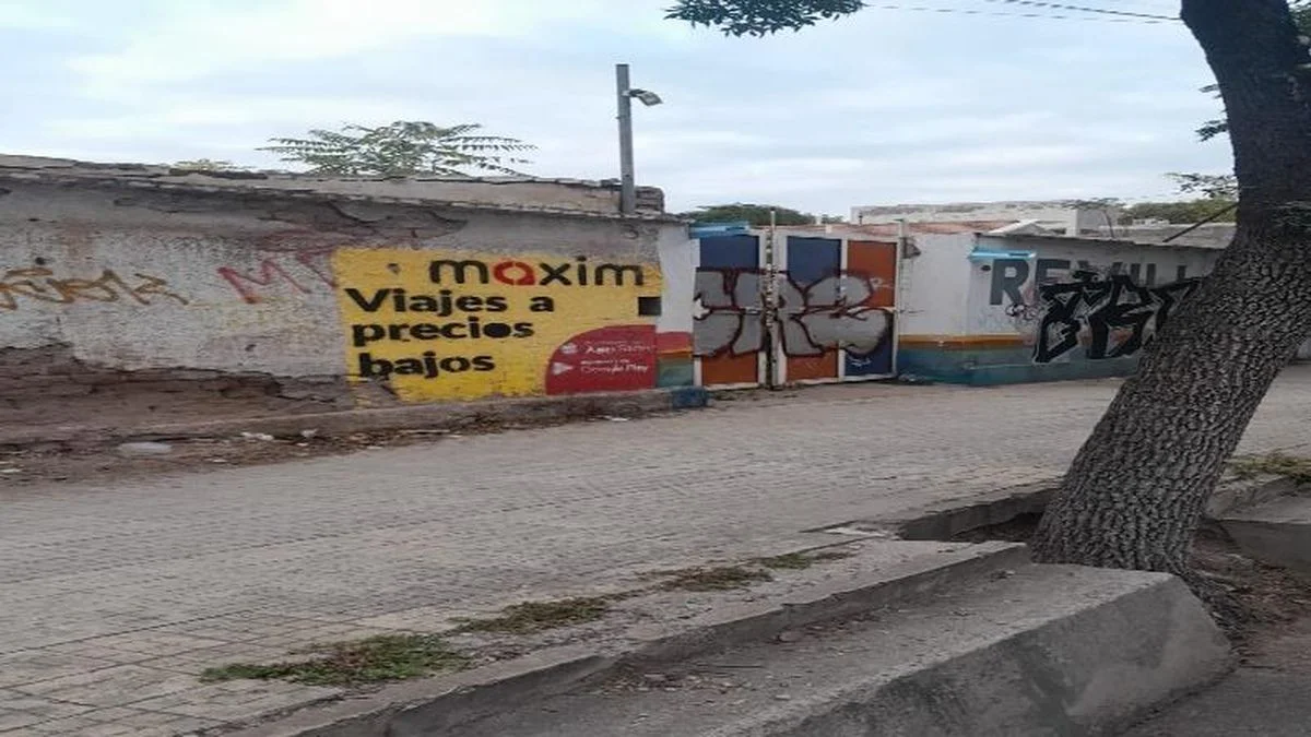 Un Jurado Vecinal sancionó a a la app de viajes "Maxim" por vandalismo en el espacio público