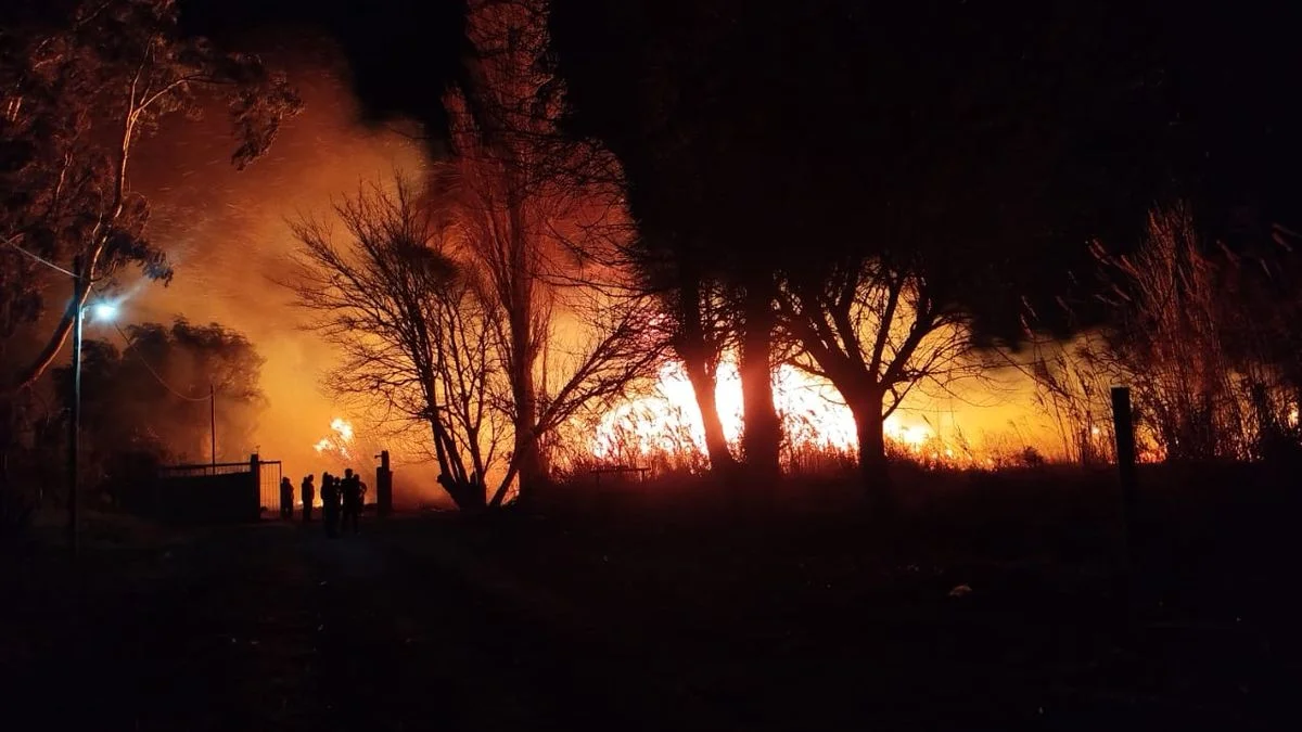 Tragedia en San Juan: una niña mendocina murió en un feroz incendio