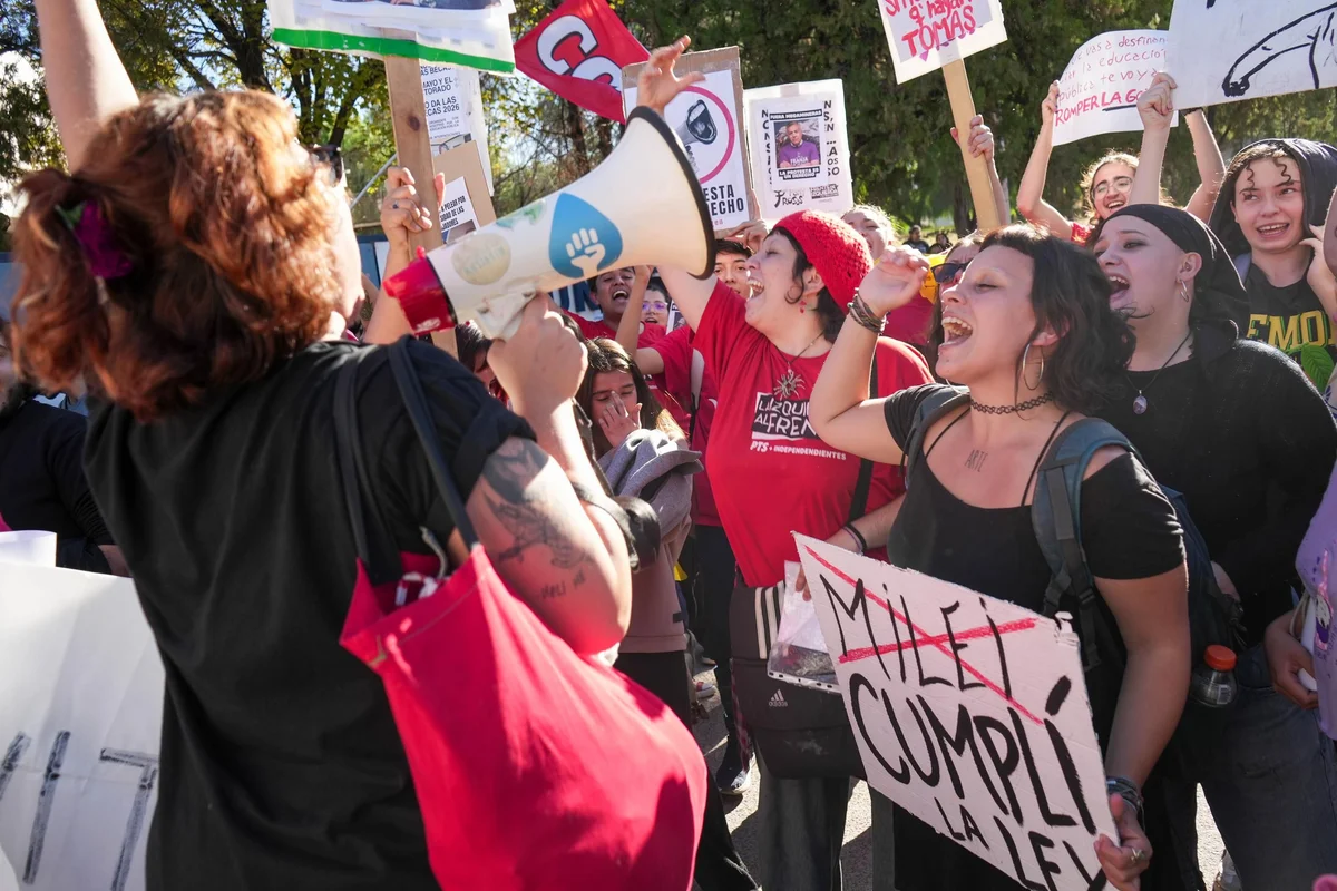 Marcha Universitaria 2026 (11)