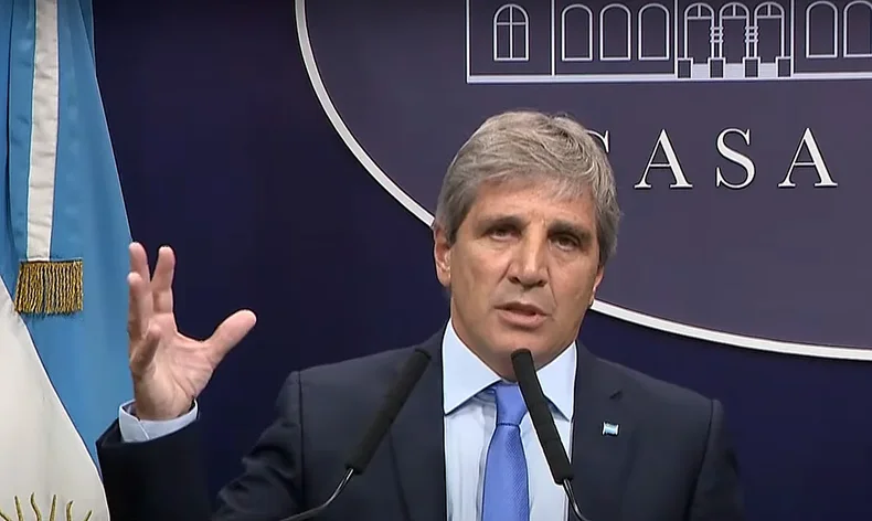 Milei y Caputo buscan calmar a los mercados tras la derrota en Buenos Aires. 