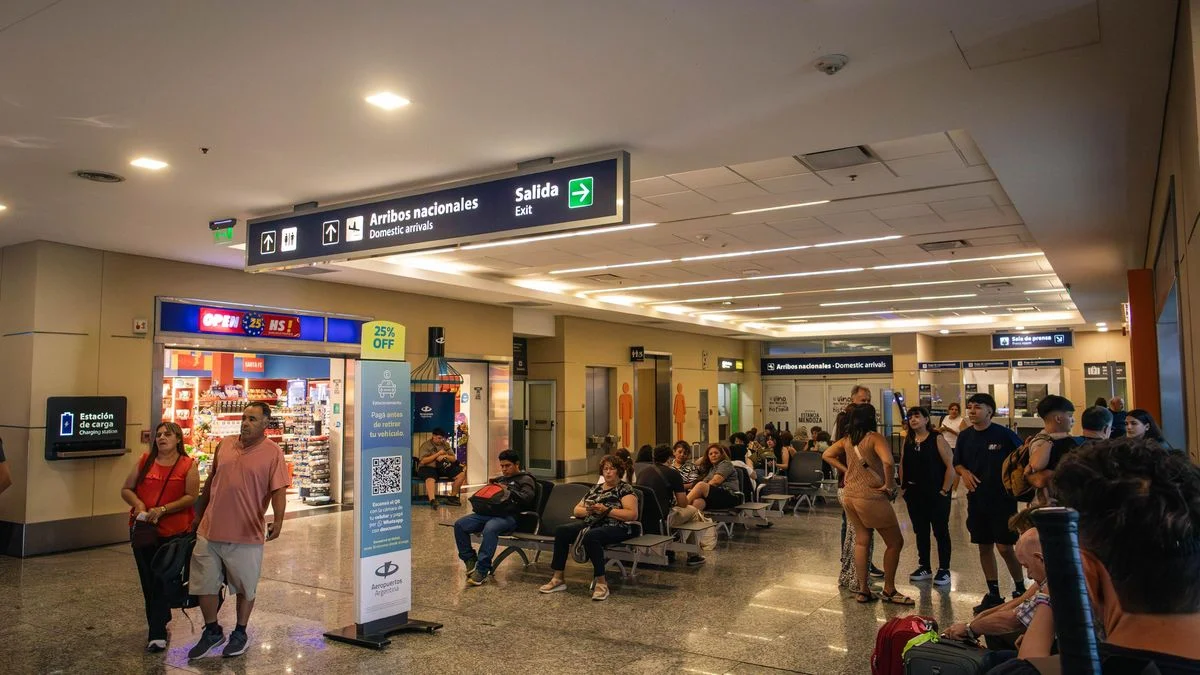 Éxodo de turistas y tarifazos: cómo impacta en Mendoza el apagón estadístico que eyectó a Lavagna del INDEC
