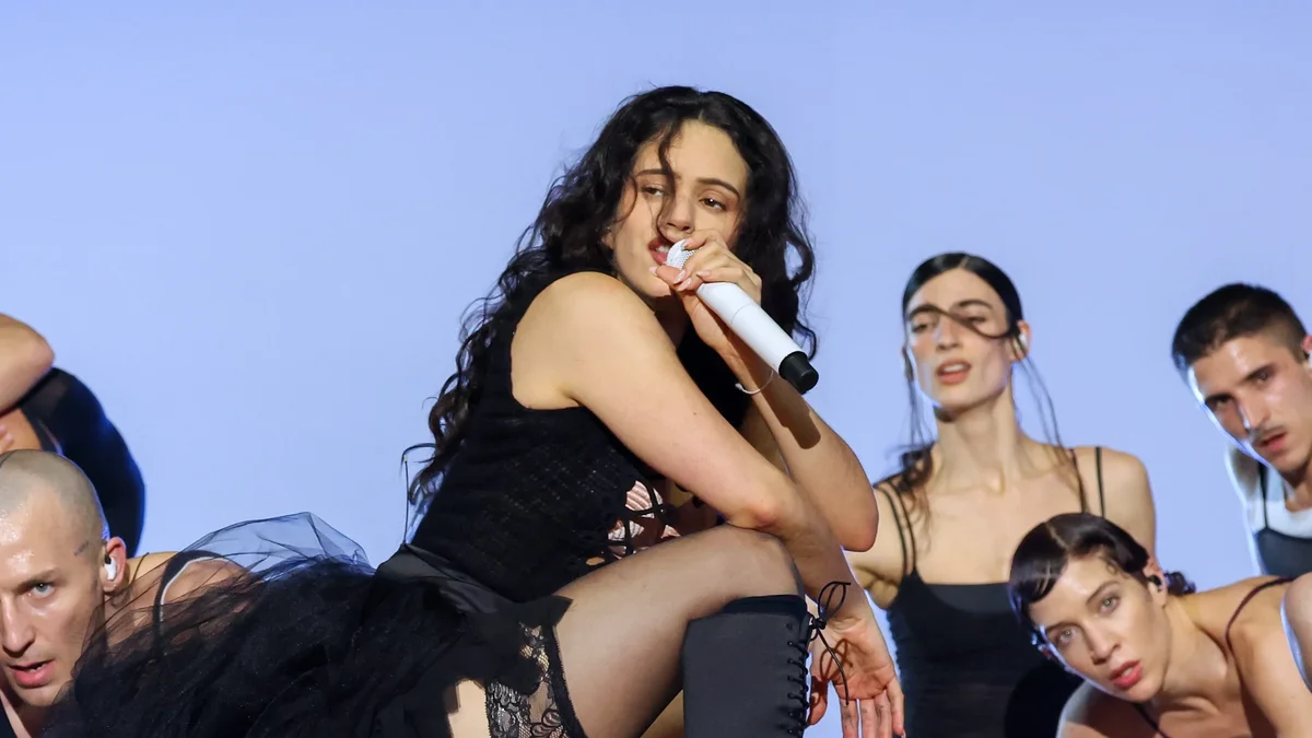 Rosalía tuvo que suspender su show en Milán por una intoxicación alimentaria