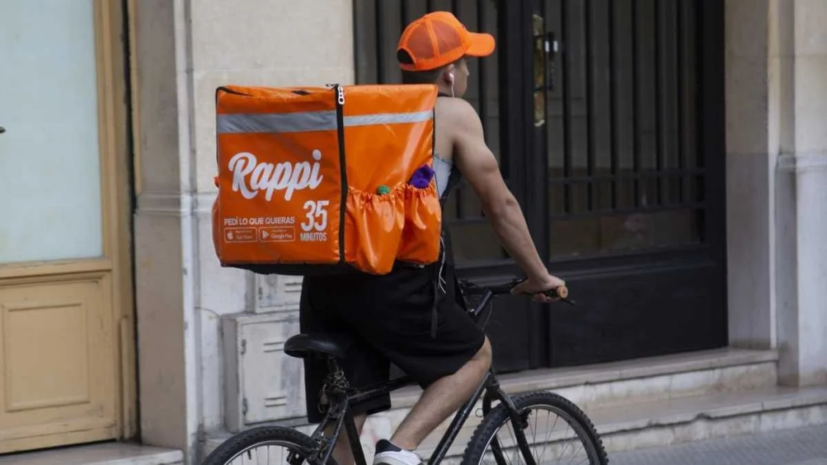 Un informe privado muestra el aumento del delivery frente a la caída del consumo