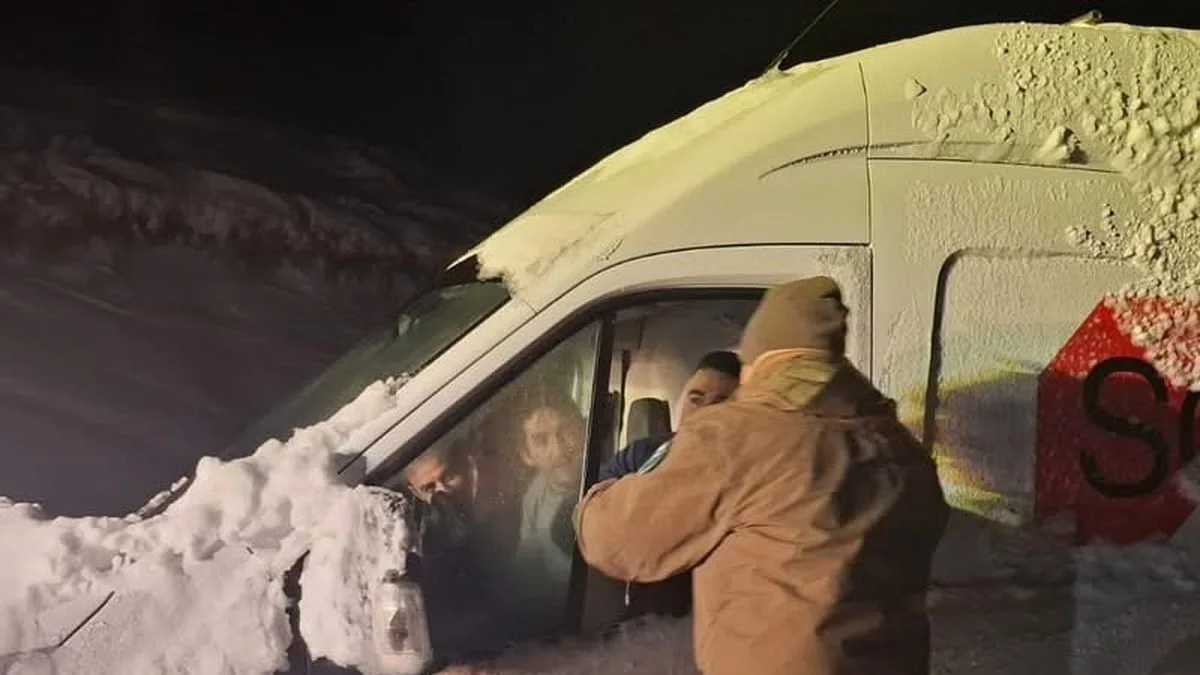 Rescate: cruzaron a Chile por el Paso Pehuenche, quedaron varados y fueron auxiliados