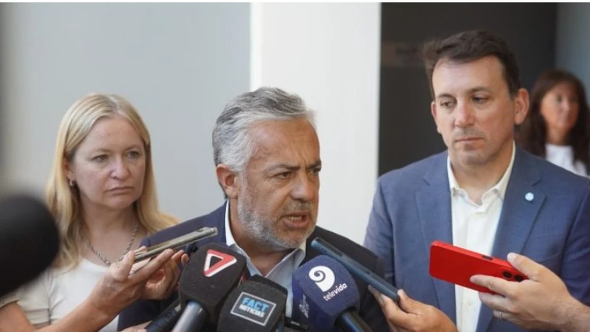 Escuelas cerradas y en un limbo y celadores a contraturno, reclamos que quedaron fuera del radar del Gobierno