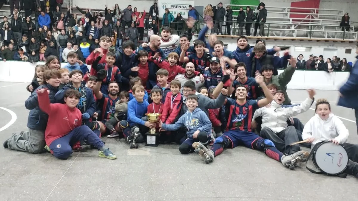 Andes Talleres gritó campeón en el Apertura de hockey sobre patines