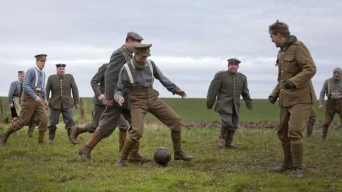 El partido de fútbol que frenó la Primera Guerra Mundial: la increíble historia de la Tregua de Navidad