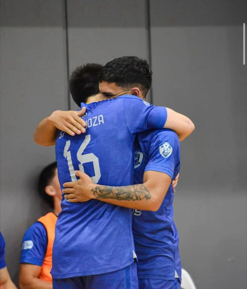 Don Orione ganó y piensa en los cuartos de final del Nacional de Clubes de fútbol de salón.