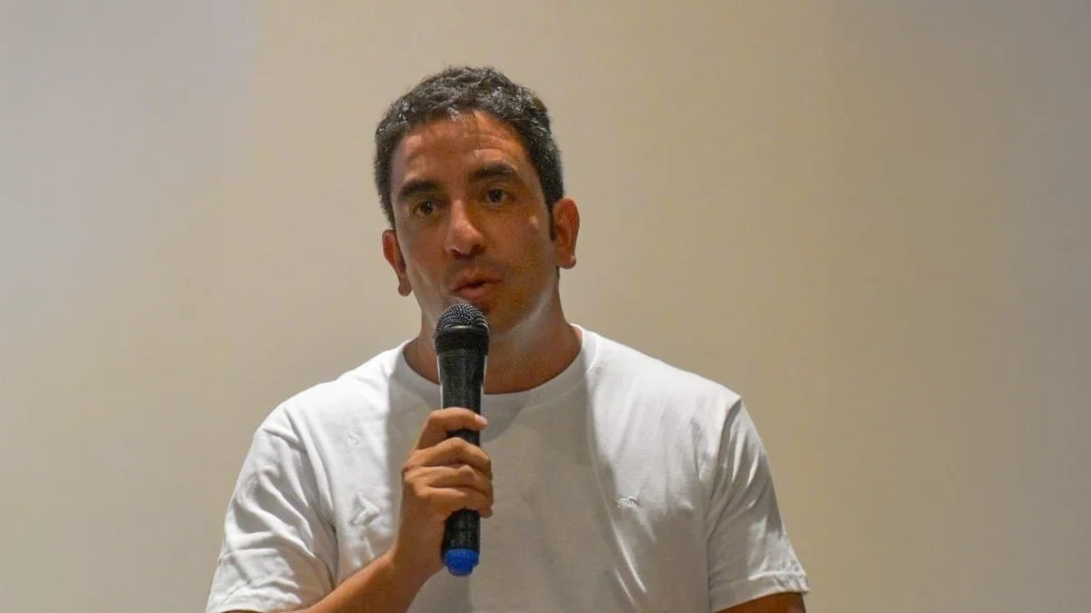 Un candidato K defendió la autonomía municipal: "No intenten ganar en un despacho judicial"