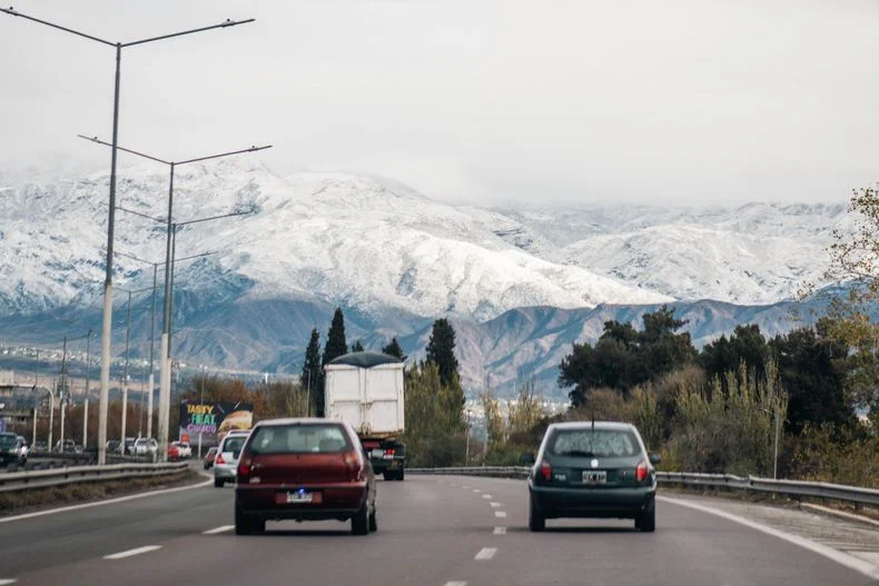 Un fen&oacute;meno clim&aacute;tico anticipa nevadas en Mendoza.