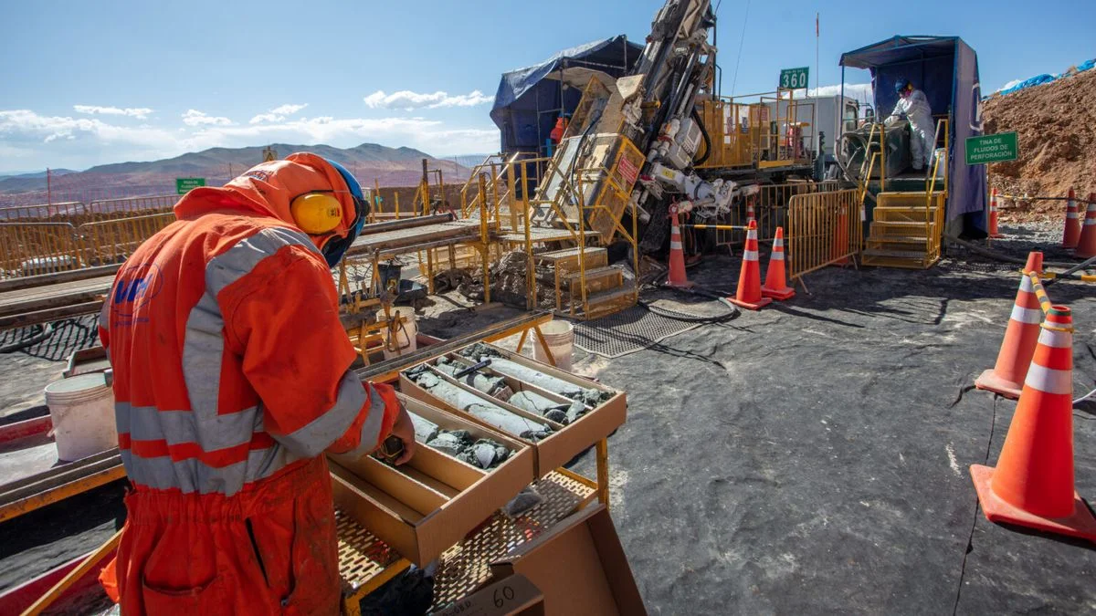 Anatomía de la perforación diamantina: qué es y cómo va a usar el agua de la cordillera la canadiense Kobrea