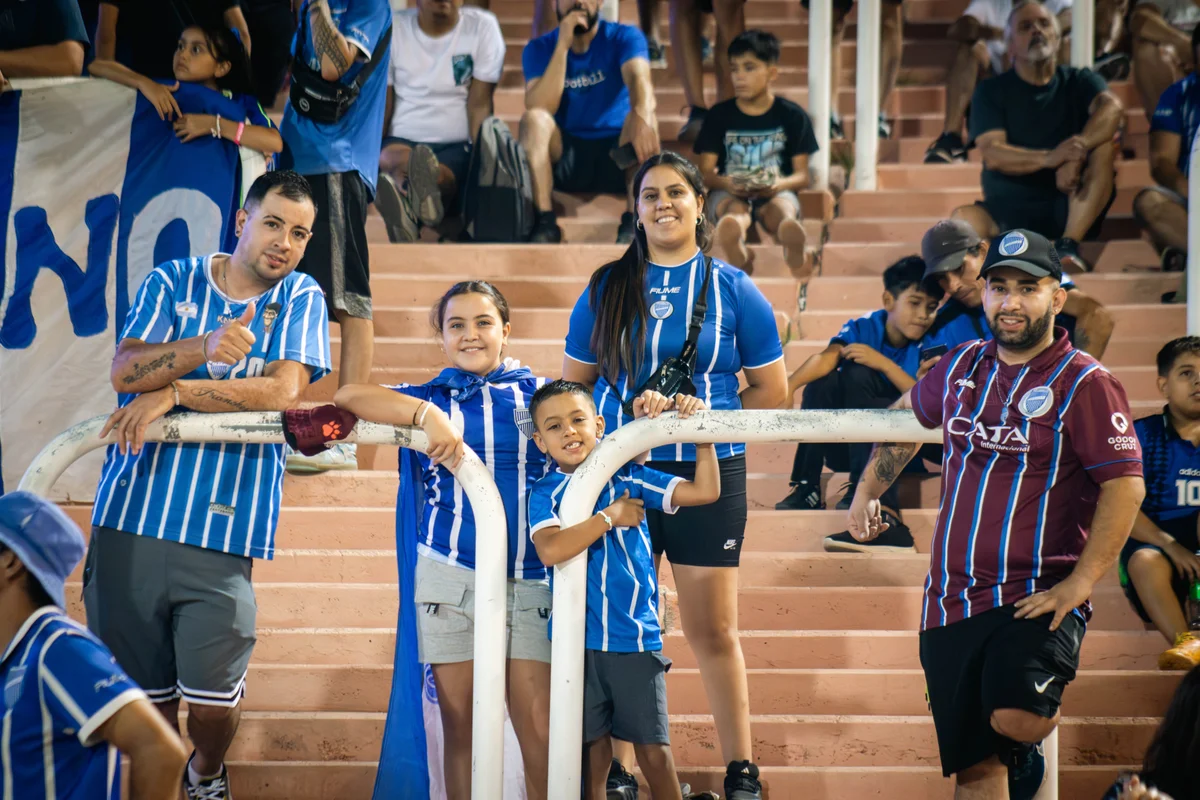 Godoy Cruz - Tomba - Hinchada - Malvinas Argentinas (5).jpg