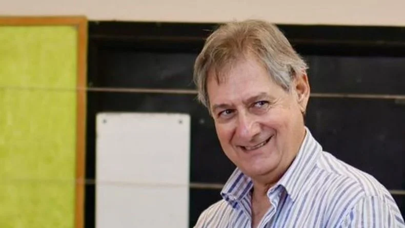 Elecciones municipales: el mentor del desdoblamiento cayó en sus dominios contra Cornejo