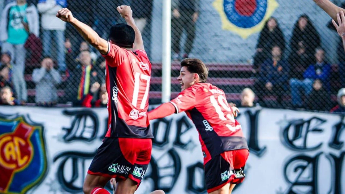 Deportivo Maipú le ganó a Colegiales en la última jugada y se prende en la Primera Nacional