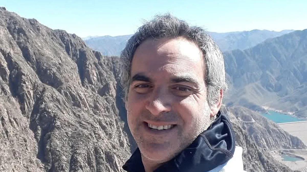 Con tres helicópteros, buscan al andinista perdido en el Cerro El Plata y se suma Gendarmería