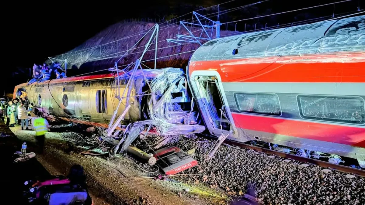 Trágico choque de trenes en España: suman 39 los fallecidos y 152 los heridos