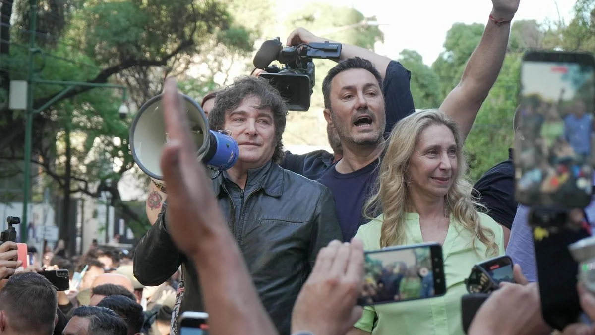 Desconfianza y malestar: la encuesta que encendió las alarmas en el Gobierno a días de las elecciones