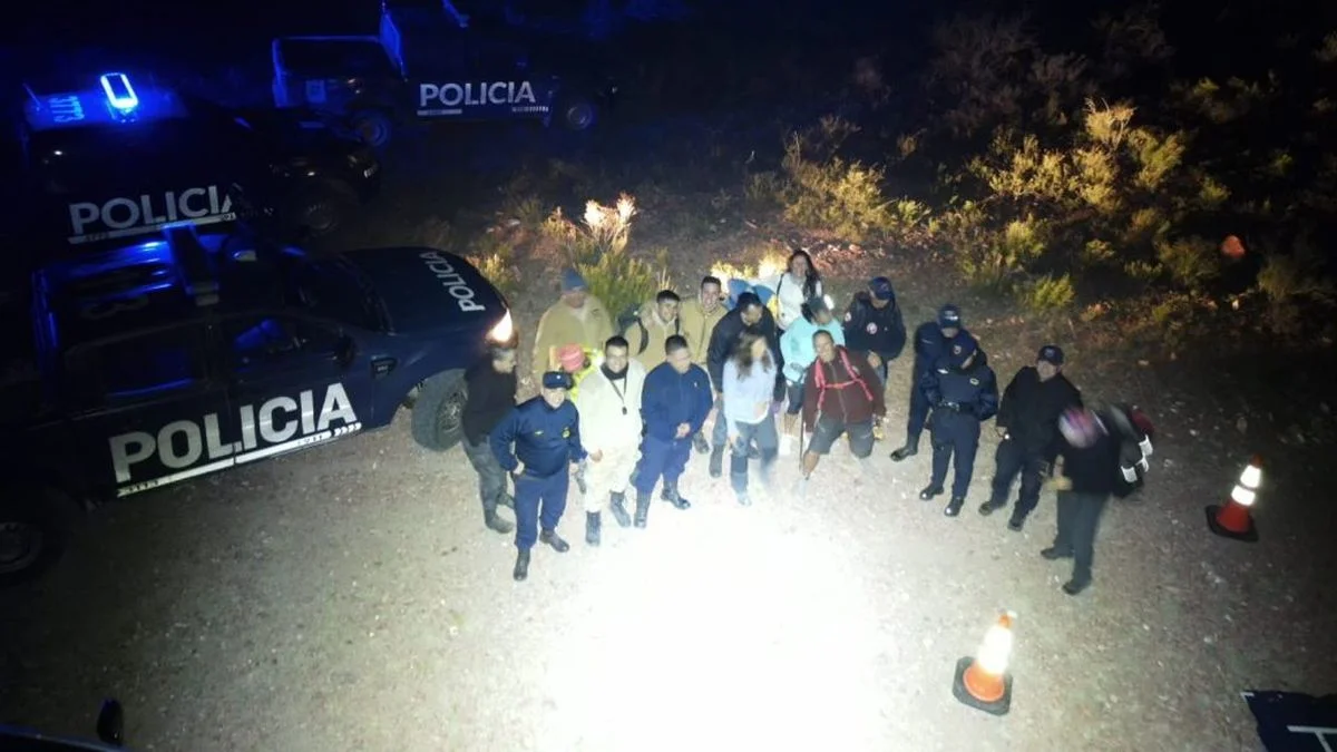 Con la ayuda de drones, rescatan a turistas que se perdieron en Los Reyunos
