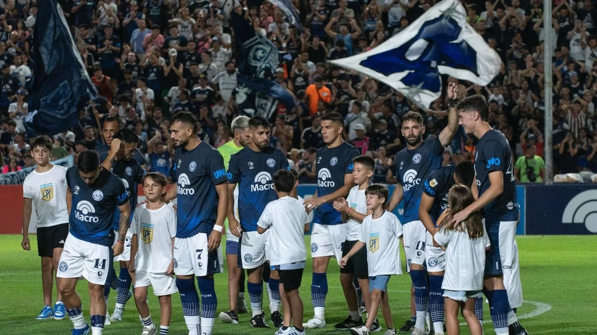 Independiente Rivadavia recibe a Estudiantes de La Plata y pretende ser el único líder de la Zona A