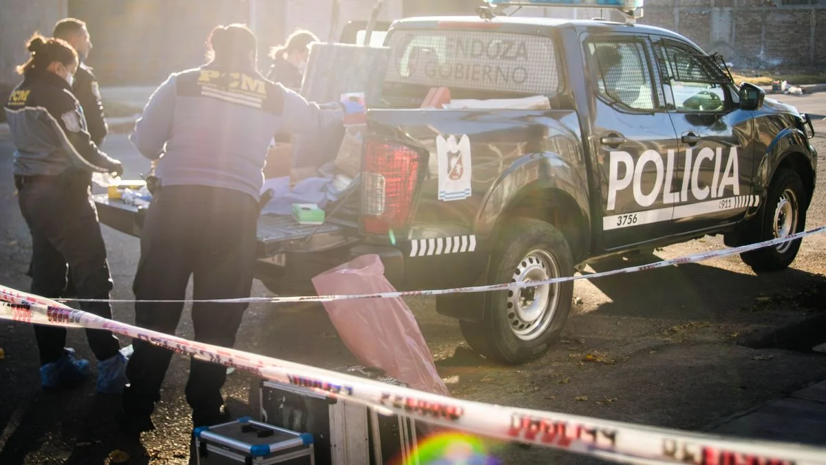Las Heras: encontraron el cuerpo sin vida de una mujer y activan el protocolo de femicidio