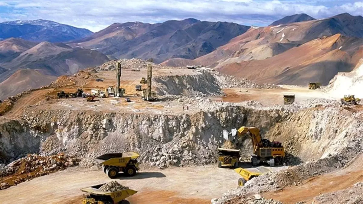 La ministra Latorre y empresarios mineros promocionaron las leyes blandas y beneficios impositivos de Mendoza