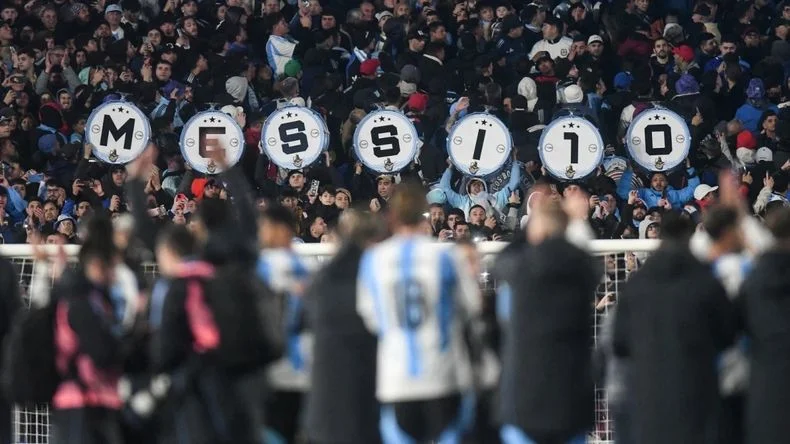 Lionel Messi y su &uacute;ltimo baile en el Monumental.