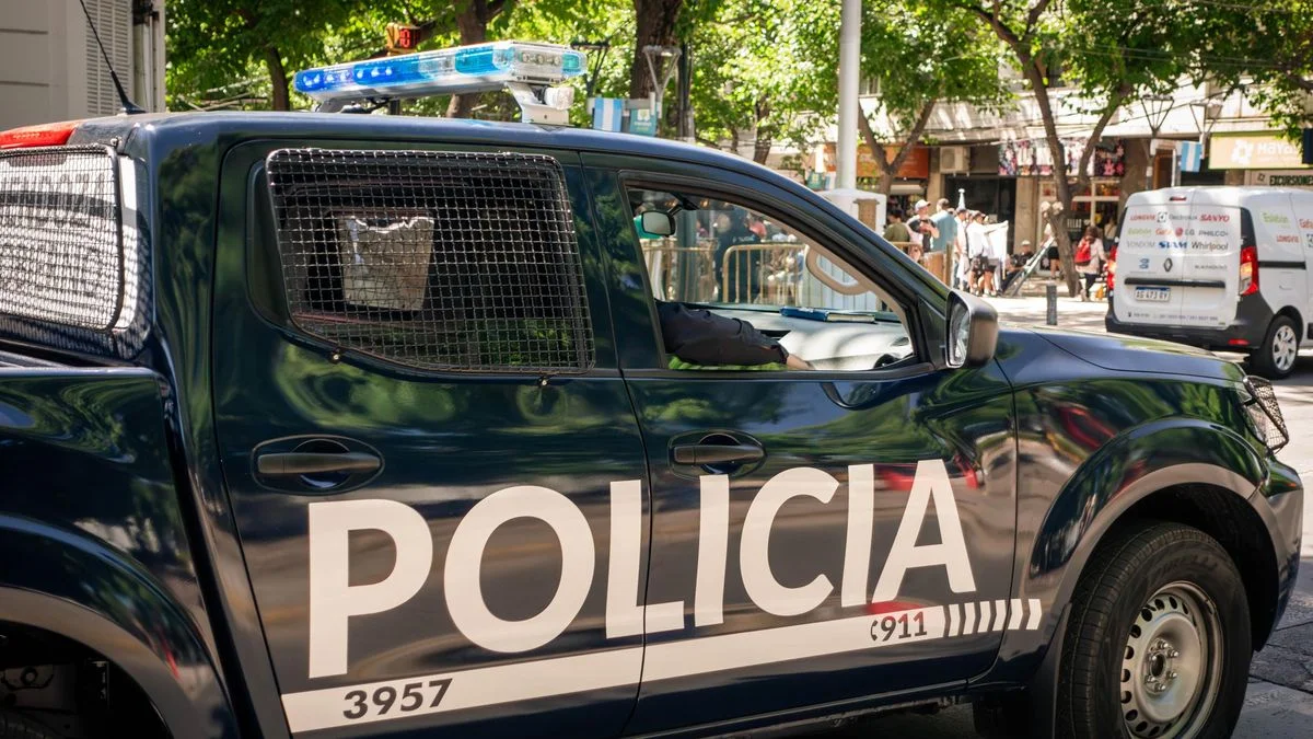 Buscan equipar a doscientos patrulleros de Mendoza con sistemas de videovigilancia móvil