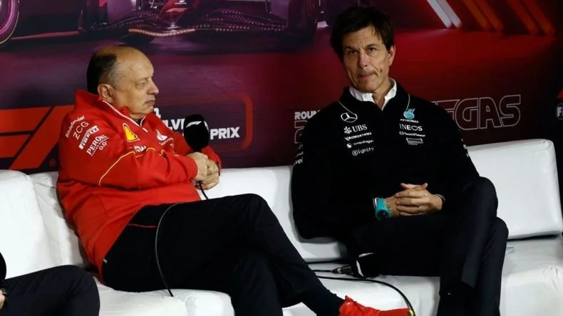 Fred Vasseur, jefe de Ferrari, y Toto Wolff, de Mercedes.&nbsp;