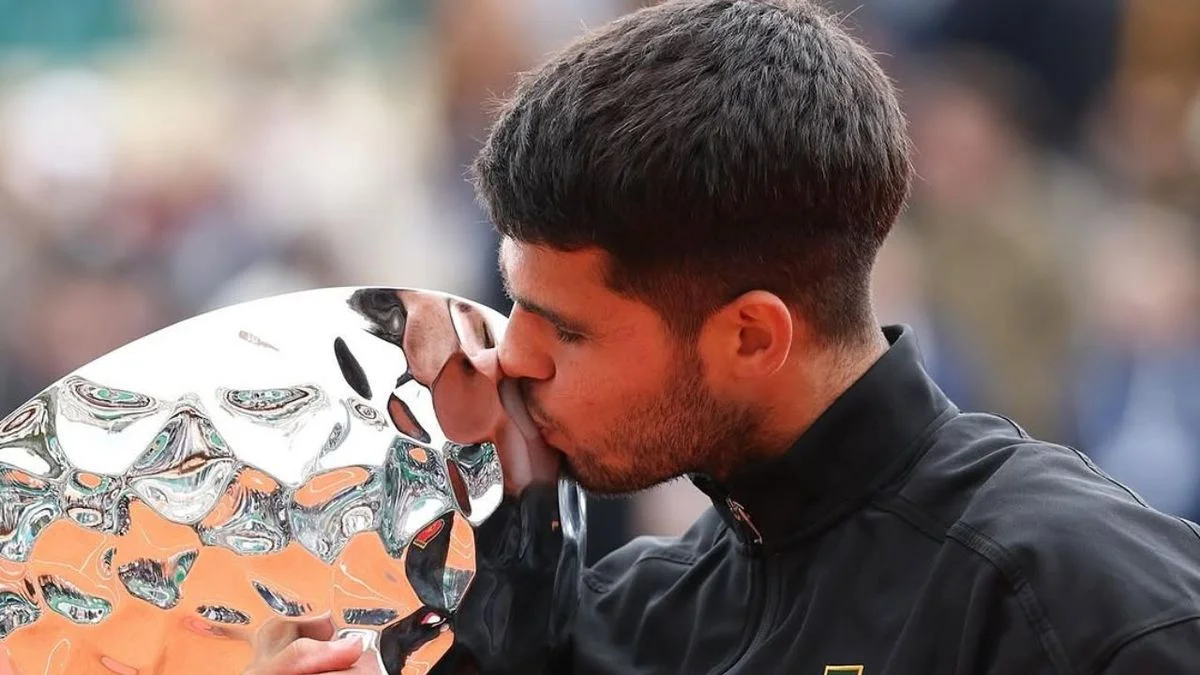 Carlos Alcaraz se consagró en el Masters 1000 de Montecarlo tras aplastar a Lorenzo Musetti en la final