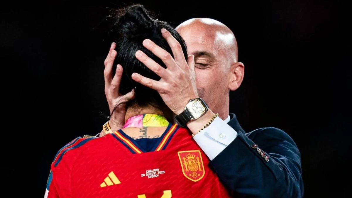Fallo polémico en España: la pena que recibió Luis Rubiales por besar a Jenni Hermoso en el Mundial femenino